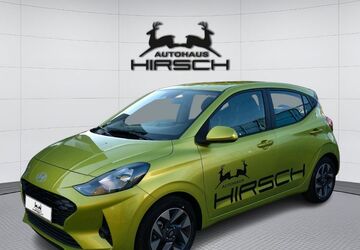 Hyundai i10 2.300 km 17.490 &euro; Borna 04552