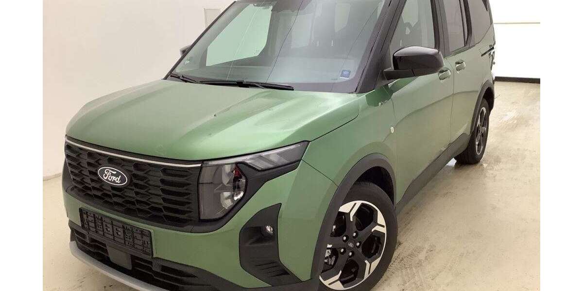 Ford Tourneo Courier 4.818 km 24.880 &euro; Leipzig 04179