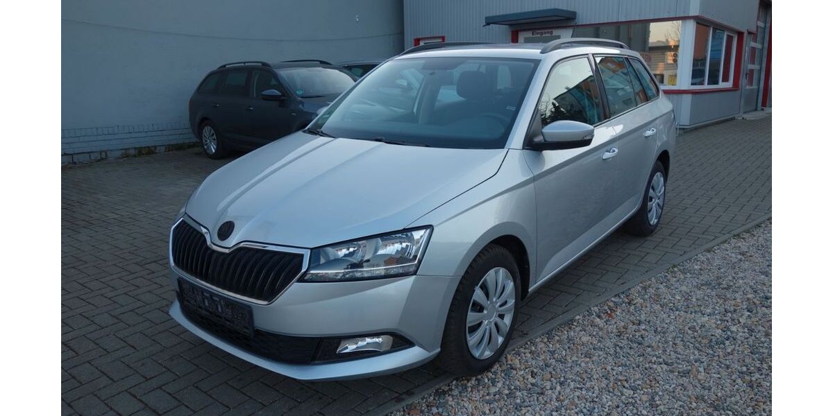 Skoda Fabia 44.000 km 9.989 &euro; Leipzig 04249