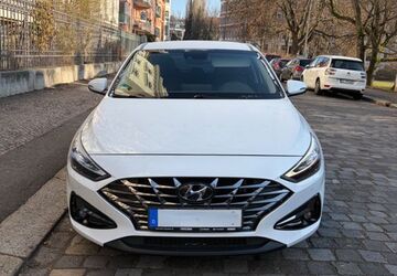 Hyundai i30 43.000 km 18.990 &euro; Leipzig 04229