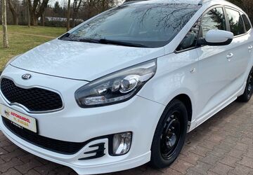 Kia Carens 67.926 km 7.299 &euro; Borna 04552