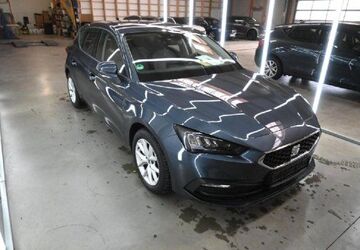 Seat Leon 214.530 km 11.390 &euro; Leipzig 04179