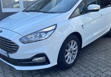 Ford S-Max 66.998 km 22.399 &euro; Leuna 06237