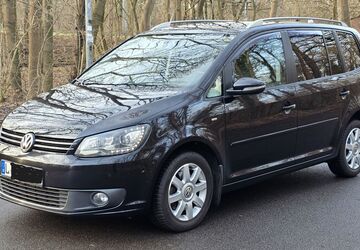 VW Touran 153.438 km 12.500 &euro; Markkleeberg 04416
