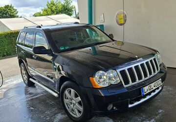 Jeep Grand Cherokee 310.220 km 7.500 &euro; Leipzig 04318