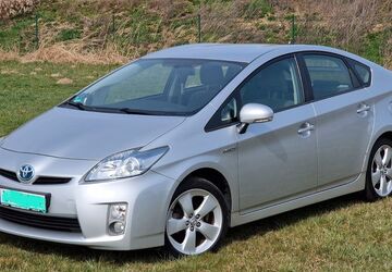 Toyota Prius 184.000 km 7.200 &euro; Leipzig 04288