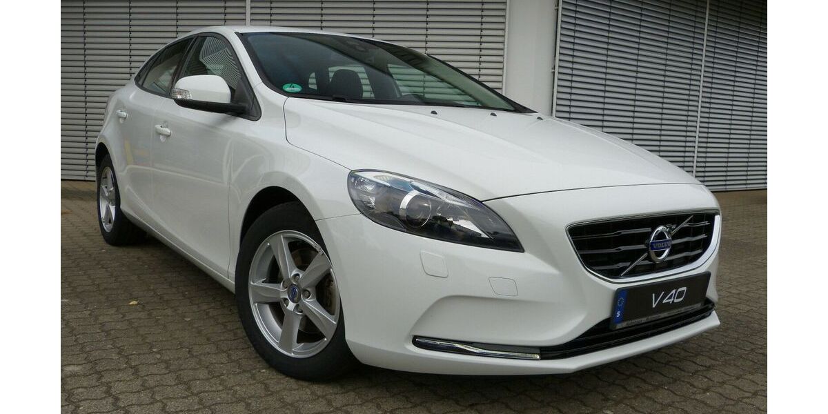 Volvo V40 109.800 km 10.890 &euro; Leipzig 04319