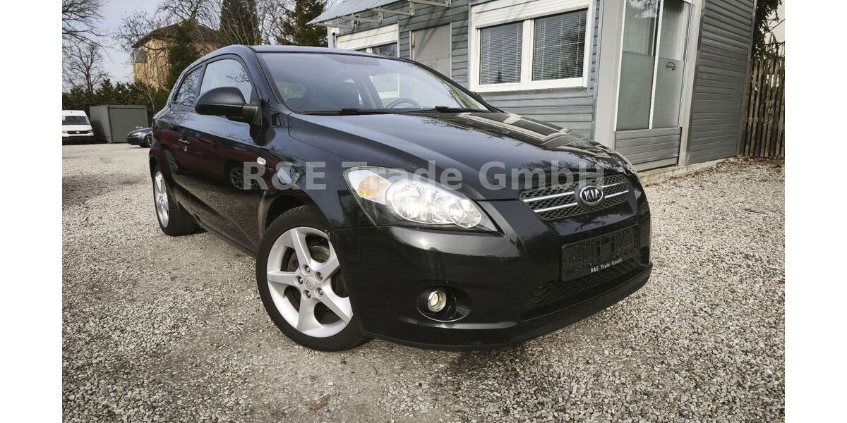 Kia ceed / Ceed 158.129 km 3.199 &euro; Leipzig 04178