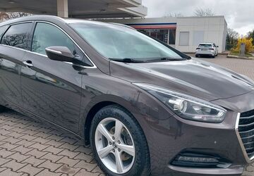 Hyundai i40 222.740 km 6.999 &euro; Leipzig 04328