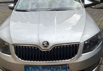 Skoda Octavia 126.500 km 12.900 &euro; Leipzig 04275
