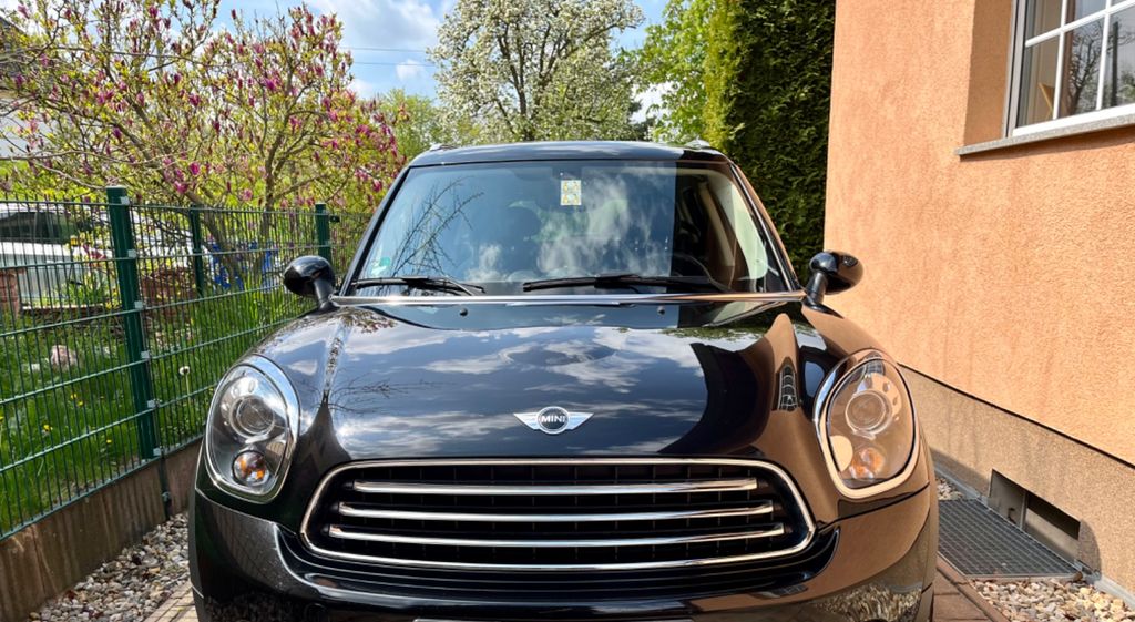 Mini Countryman D (Cooper) 92.900 km 14.990 &euro; Bad Dürrenberg 06231