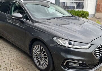 Ford Mondeo 43.998 km 25.499 &euro; Leuna 06237