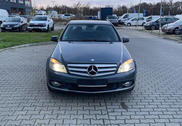Mercedes-Benz C 220 180.500 km 9.400 &euro; Leipzig 04209