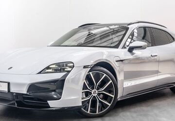 Porsche Taycan 1.610 km 142.800 &euro; Leipzig 04356