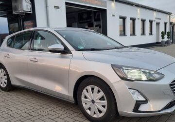 Ford Focus 62.600 km 12.890 &euro; Leipzig 04179