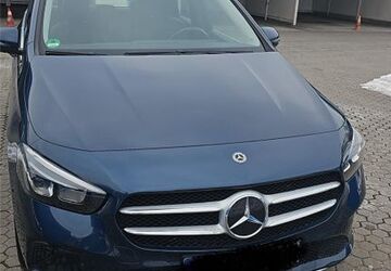 Mercedes-Benz B 180 104.389 km 18.000 &euro; Leipzig 04155