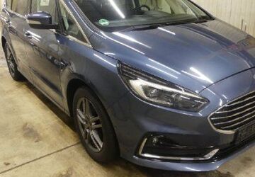 Ford S-Max 73.200 km 21.450 &euro; Leipzig 04179