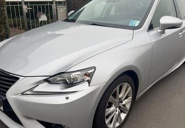 Lexus IS 300 196.000 km 18.500 &euro; Leipzig 04155