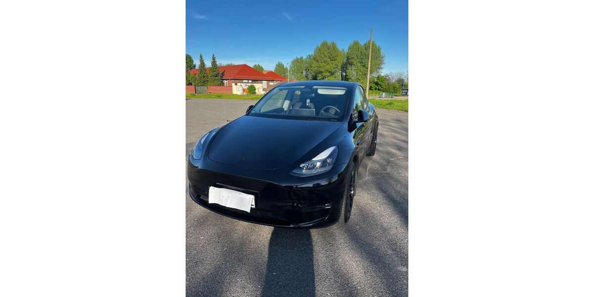 Tesla Model Y 43.000 km 37.000 &euro; Leuna 06237