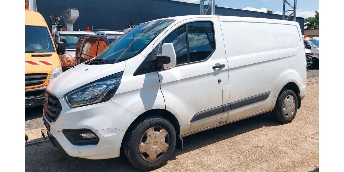 Ford Transit Custom 53.209 km 12.499 &euro; Leipzig 04328