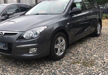 Hyundai i30 137.990 km 5.499 &euro; leipzig 04155