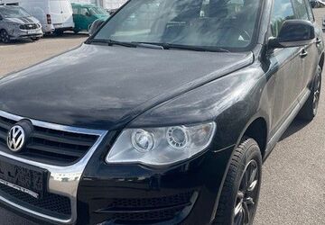 VW Touareg 246.000 km 4.990 &euro; Leipzig 04319