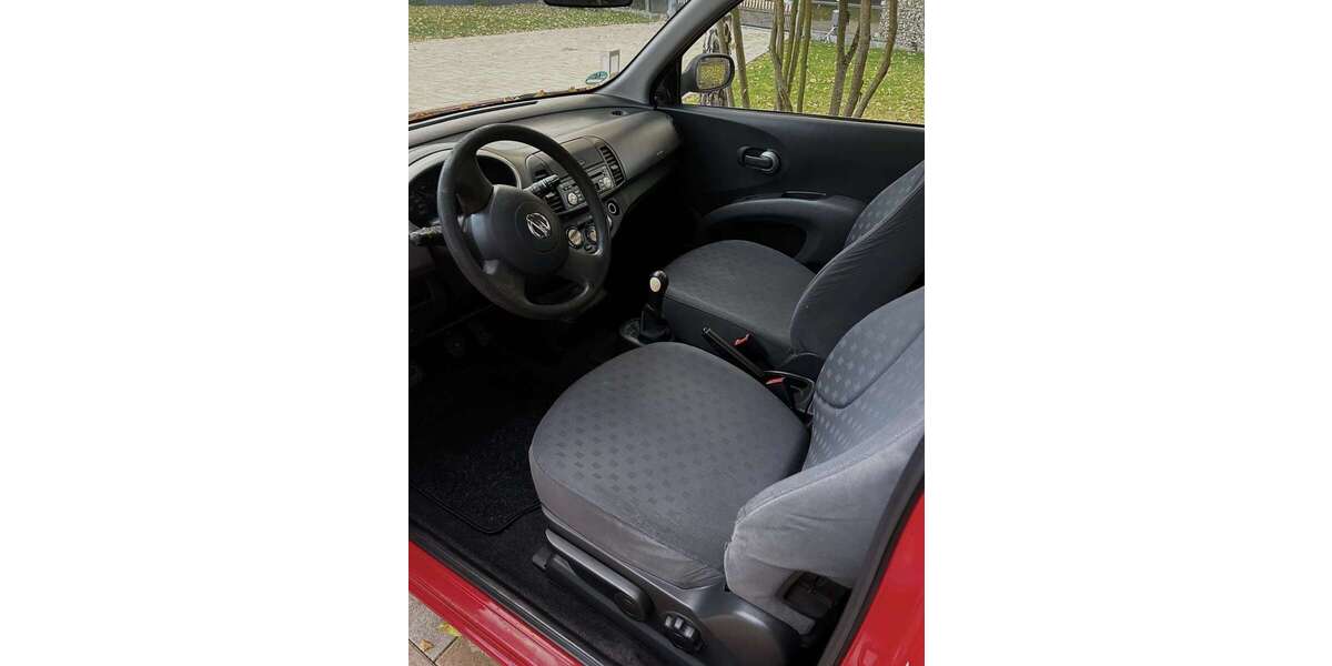 Nissan Micra 192.000 km 690 &euro; Taucha 04425