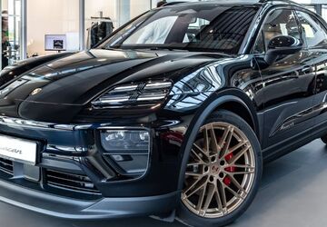 Porsche Macan 8.900 km 104.800 &euro; Leipzig 04356