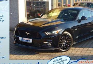 Ford Mustang 52.000 km 29.740 &euro; Eilenburg 04838