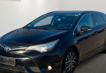 Toyota Avensis 206.799 km 10.499 &euro; Brehna 06796