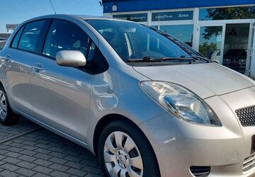 Toyota Yaris 127.896 km 3.499 &euro; Leipzig 04328