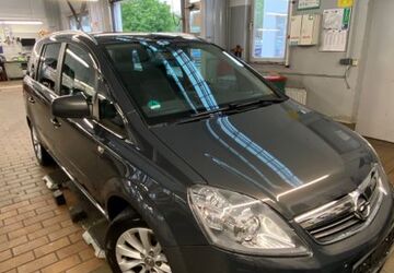 Opel Zafira 99.700 km 7.359 &euro; Schkeuditz 04435