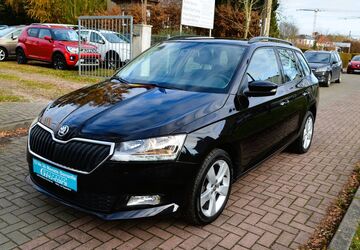 Skoda Fabia 64.400 km 11.880 &euro; Leipzig 04159