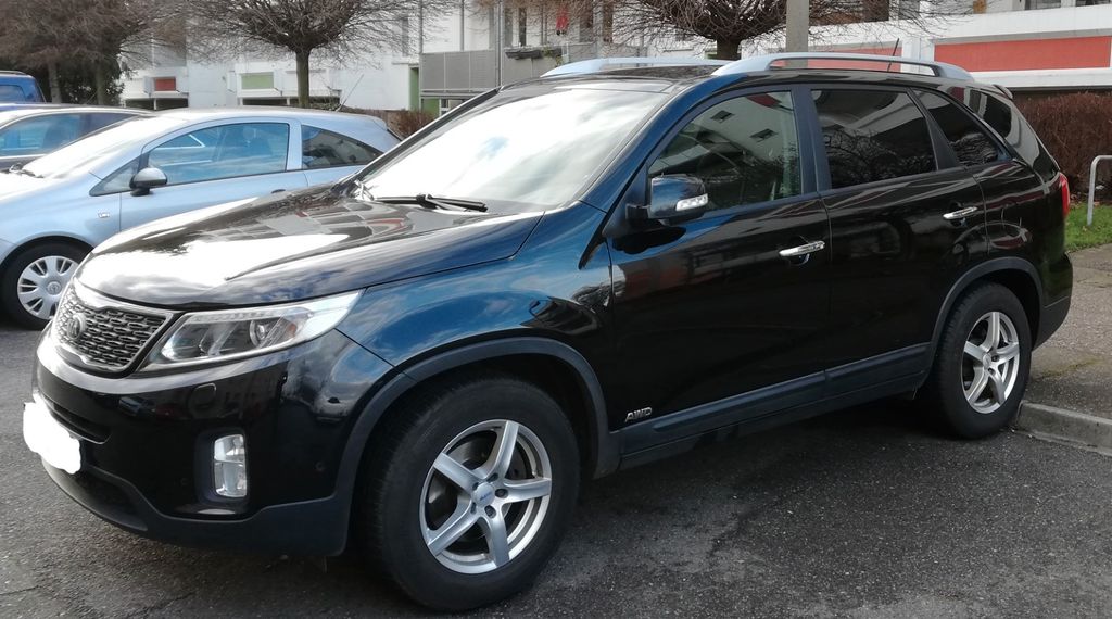 Kia Sorento 218.000 km 12.222 &euro; Leipzig - Nord 04157