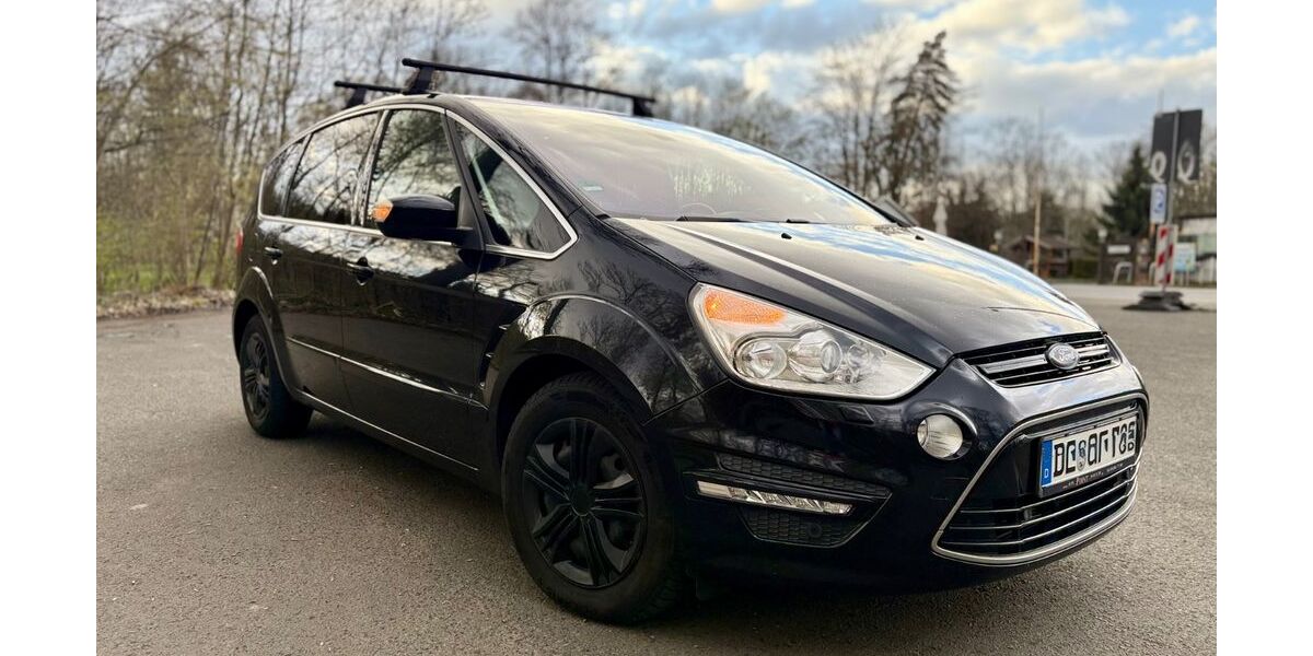 Ford S-Max 186.000 km 8.200 &euro; Leipzig 04109