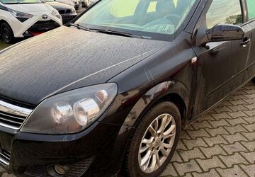 Opel Astra 226.000 km 1.990 &euro; Zwenkau OT Löbschütz 04442