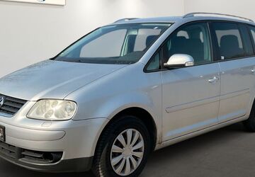 VW Touran 182.842 km 1.299 &euro; Brehna 06796