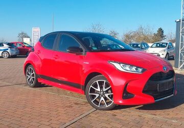 Toyota Yaris 43.667 km 16.990 &euro; Zschepplin 04838