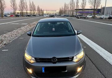 VW Polo 141.656 km 5.649 &euro; Leipzig 04129