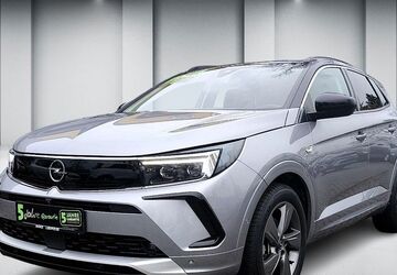 Opel Grandland (X) 10.450 km 23.500 &euro; Leipzig 04179