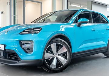 Porsche Macan 8.900 km 87.800 &euro; Leipzig 04356