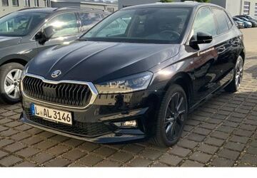 Skoda Fabia 8.300 km 25.430 &euro; Leipzig 04178