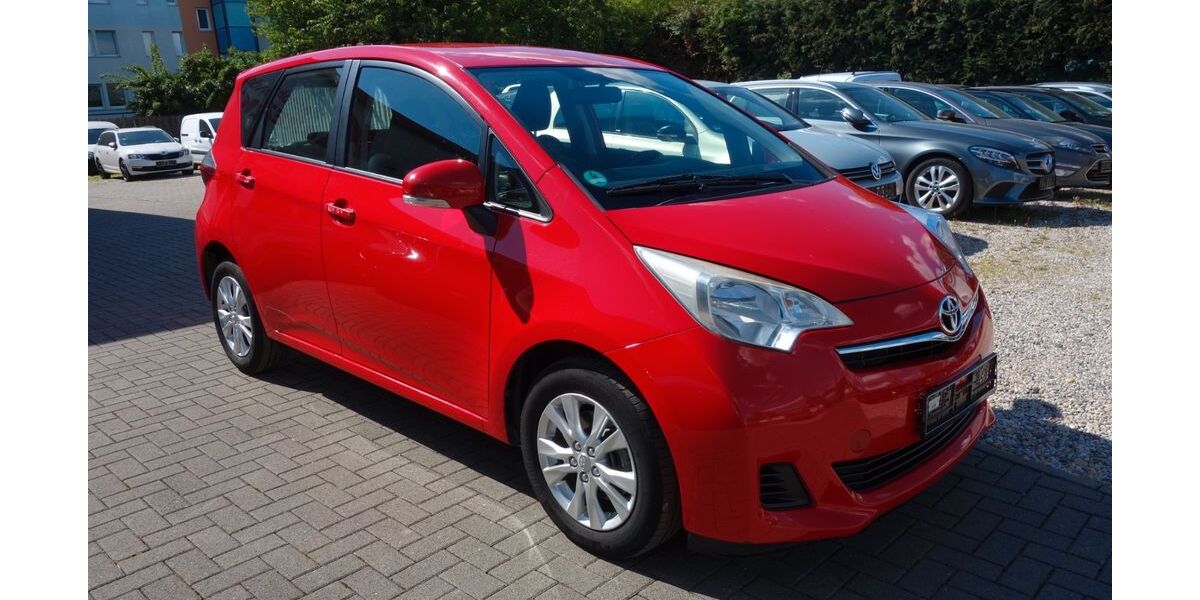 Toyota Verso-S 150.000 km 5.389 &euro; Leipzig 04249