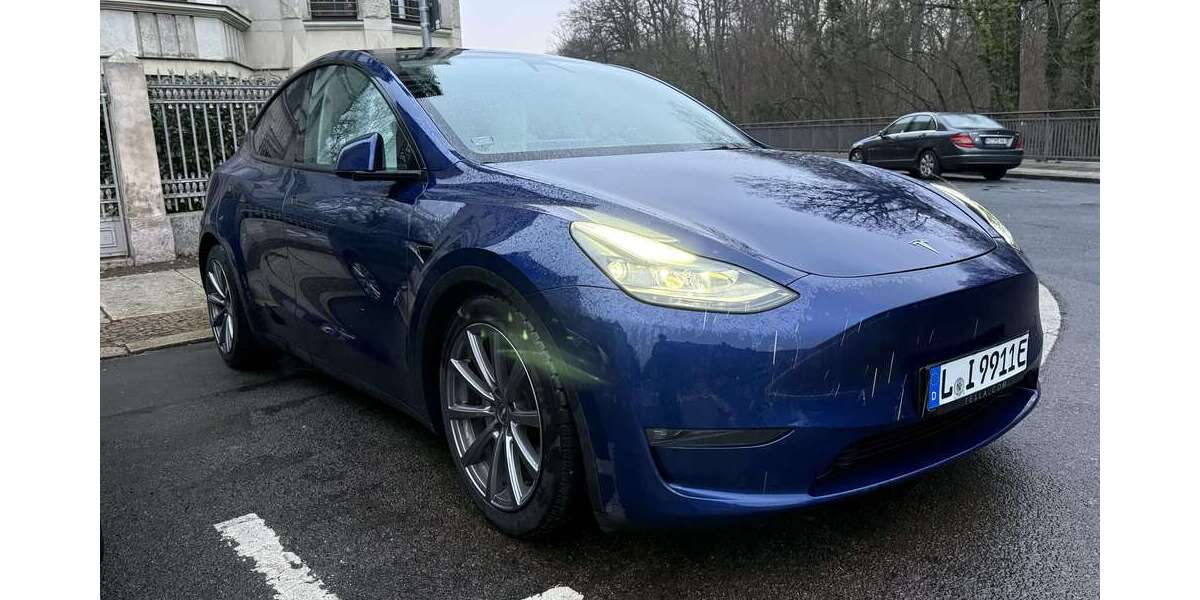 Tesla Model Y 87.000 km 34.500 &euro; Leipzig, Stadt 04105