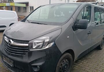 Opel Vivaro 200.000 km 10.400 &euro; Leipzig 04288