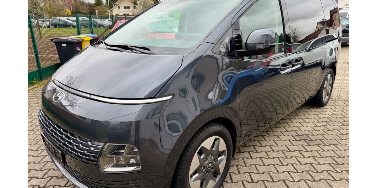 Hyundai STARIA 72.000 km 30.000 &euro; Zwenkau OT Löbschütz 04442