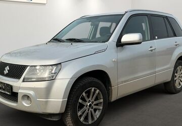 Suzuki Grand Vitara 155.163 km 4.299 &euro; Brehna 06796