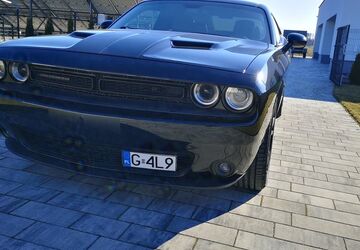 Dodge Challenger 107.600 km 52.900 &euro; Leipzig 04349