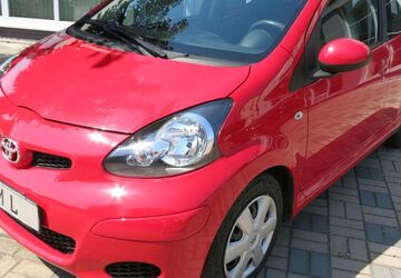 Toyota Aygo (X) 87.000 km 3.990 &euro; Lucka 04613