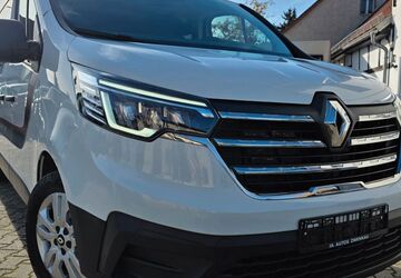 Renault Trafic 123.500 km 22.799 &euro; Zwenkau 04442